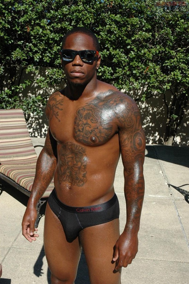 D.J. Moore In Speedos - Nude Black Male Celebs.